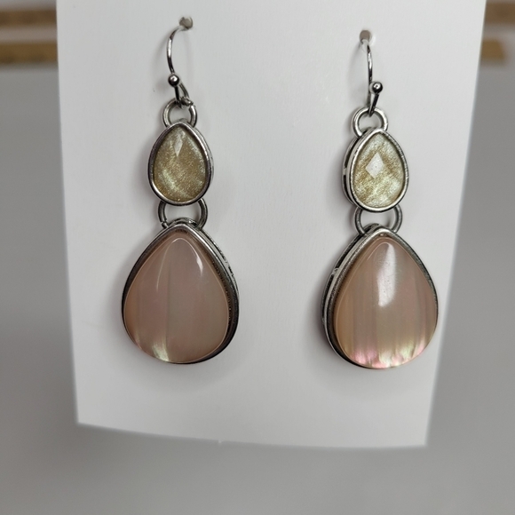 Blush Pink and Yellow Tear Drop Pear Dangle Iridescent Pierced Hook Earrings - Picture 2 of 6